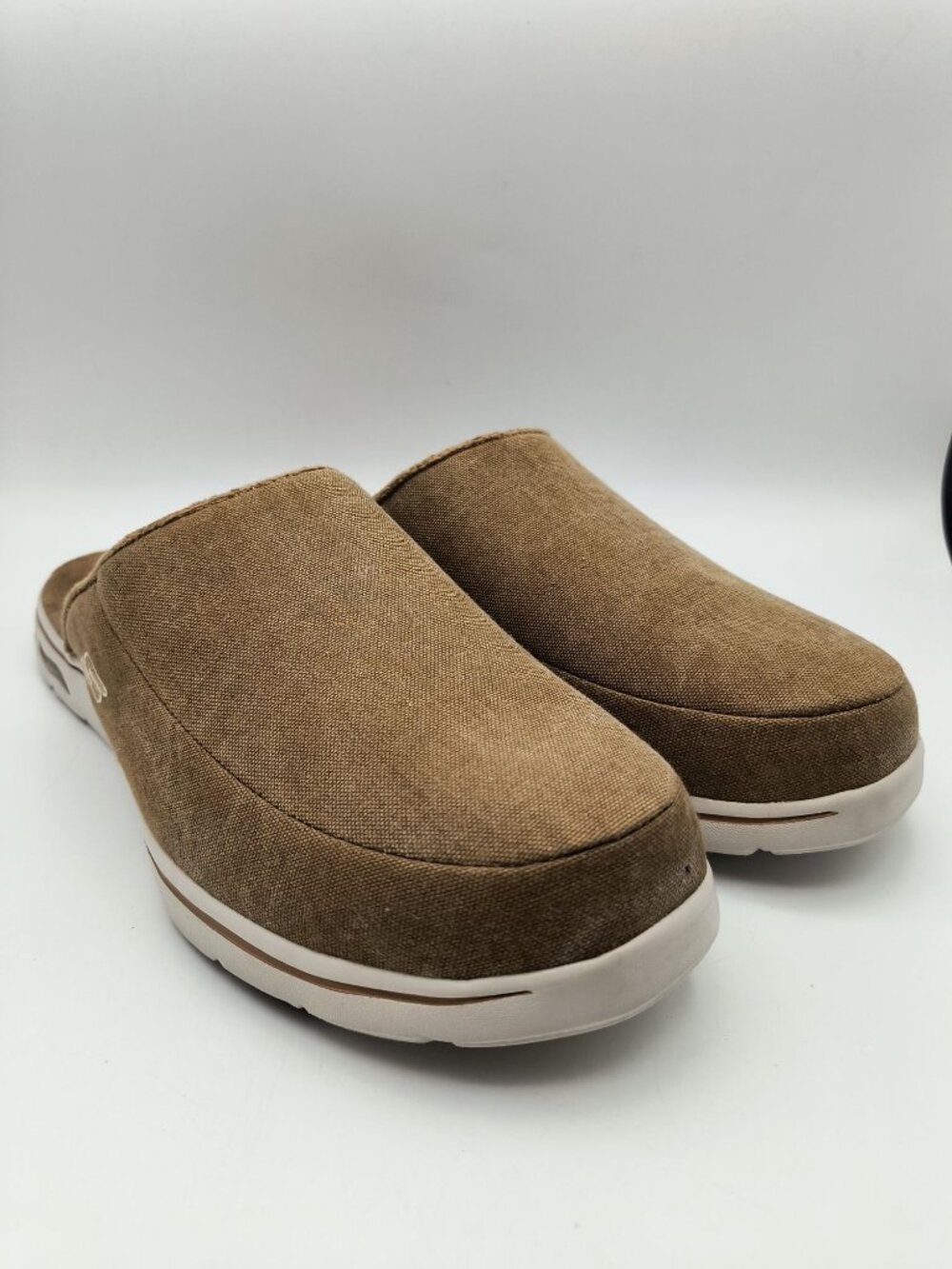 Skechers Arch Fit Go Lounge Khaki Slip On 11